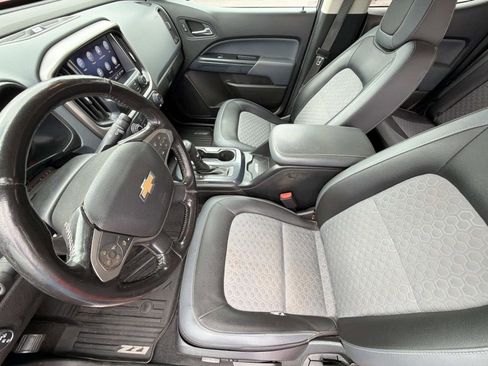 Certified 2020 Chevrolet Colorado Z71 image 3