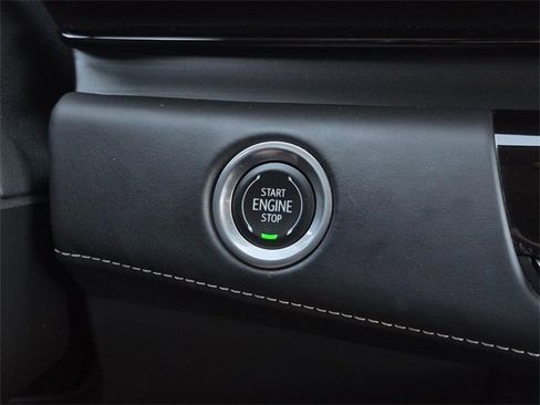 Used 2021 Cadillac Escalade Sport Platinum image 39