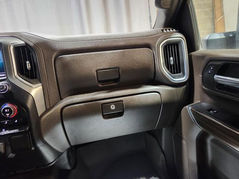 Used 2021 Chevrolet Silverado 3500 LT w/ Convenience Package image 16