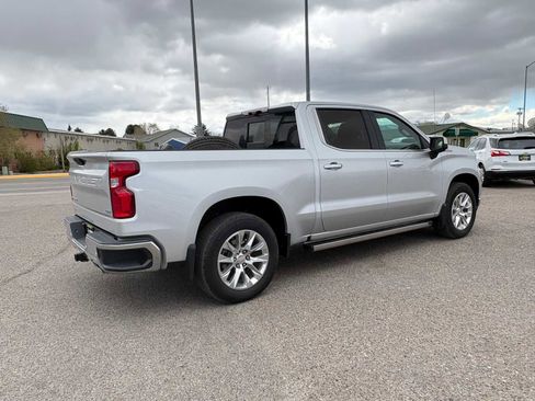 Used 2020 Chevrolet Silverado 1500 LTZ w/ LTZ Premium Package AWD/4WD image 3
