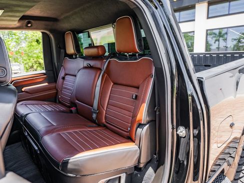 Used 2024 GMC Sierra 3500 Denali Ultimate AWD/4WD image 47