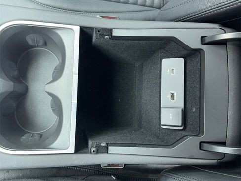 Used 2022 Land Rover Discovery Sport S image 35