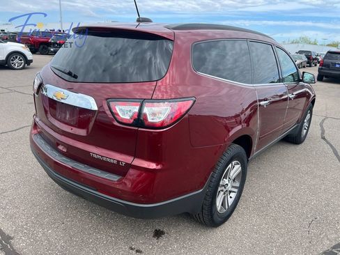 Certified 2016 Chevrolet Traverse LT FWD image 3