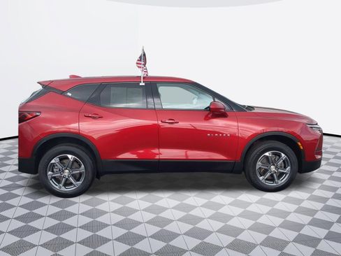 Used 2023 Chevrolet Blazer LT w/ Driver Confidence Package FWD image 8