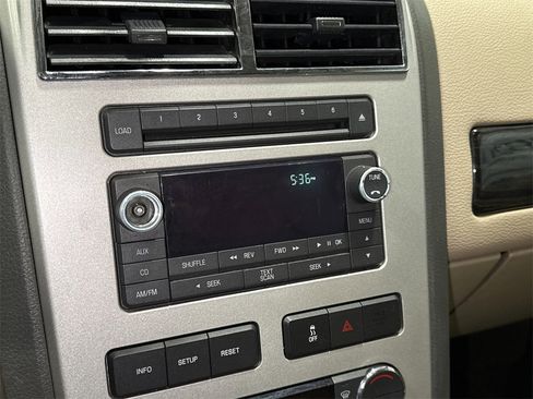 Used 2008 Lincoln MKX 2WD image 18