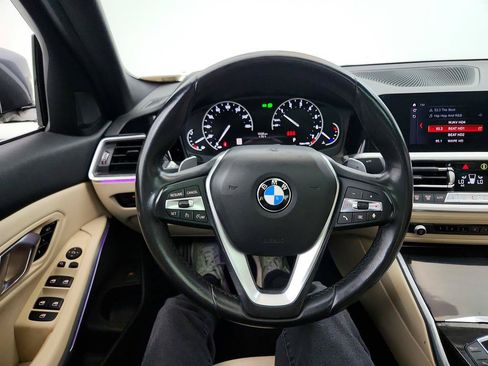 Used 2020 BMW 330i Sedan w/ Driving Assistance Package RWD image 18