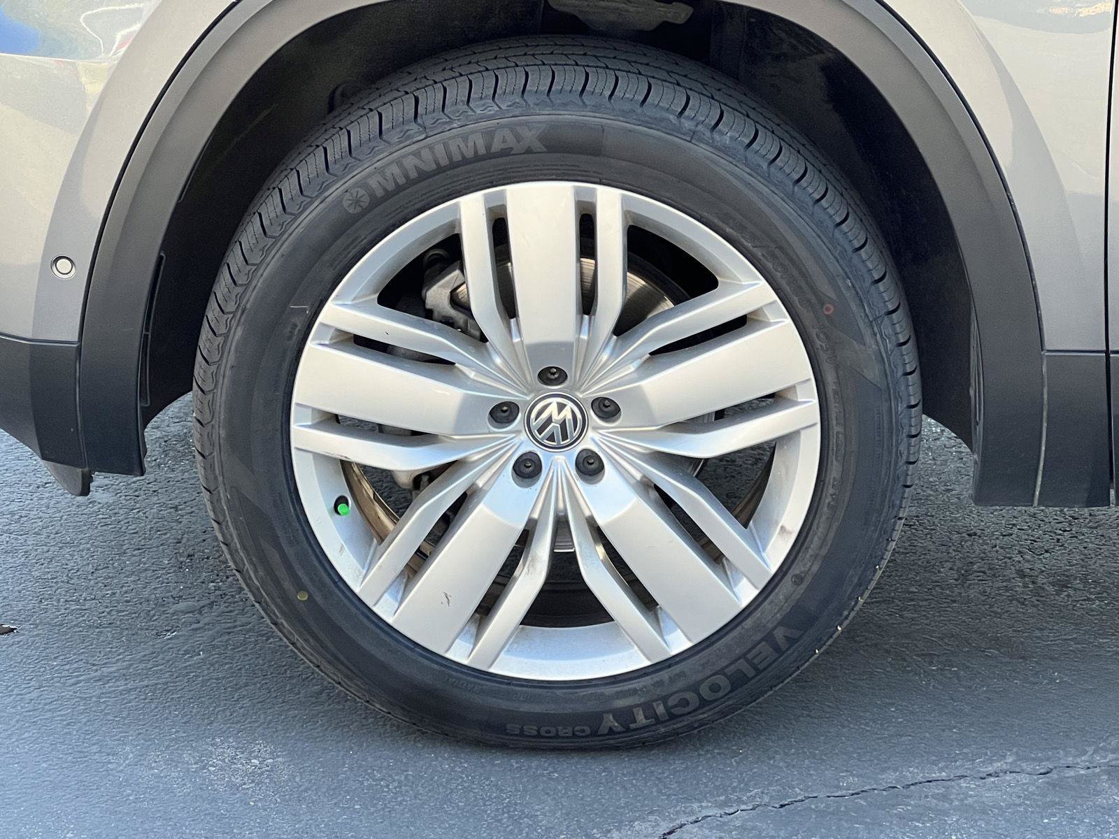 Used 2019 Volkswagen Atlas SEL Premium AWD/4WD image 21