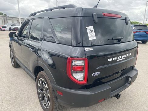 Used 2024 Ford Bronco Sport Outer Banks w/ Tech Package image 9