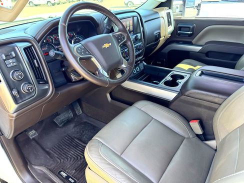 Used 2015 Chevrolet Silverado 2500 LTZ w/ Duramax Plus Package image 11
