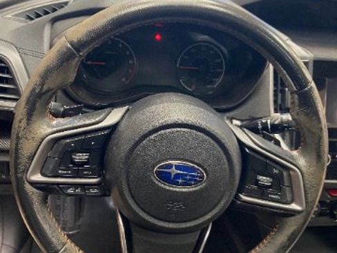 Used 2019 Subaru Crosstrek 2.0i Premium w/ Moonroof Package image 23