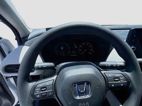 New 2027 Honda HR-V LX image 11