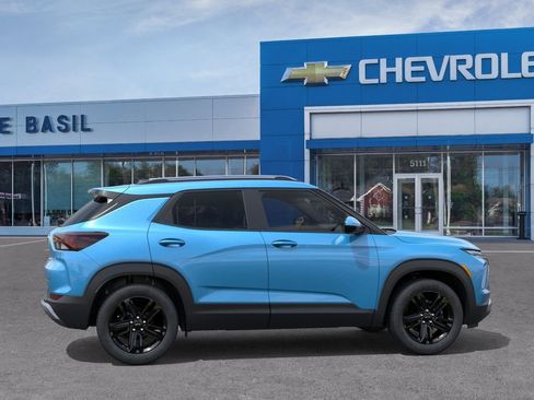 New 2026 Chevrolet TrailBlazer LT w/ Convenience Package AWD/4WD image 5