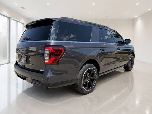 Used 2022 Ford Expedition Max Limited RWD image 6
