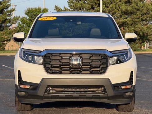 Used 2023 Honda Passport EX-L image 9
