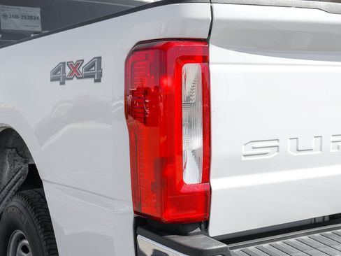 Certified 2024 Ford F250 XL w/ XL Chrome Package AWD/4WD image 17