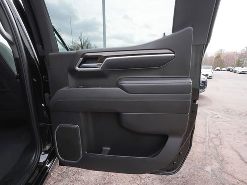 Used 2025 GMC Sierra 1500 Elevation w/ X31 Off-Road Package image 12