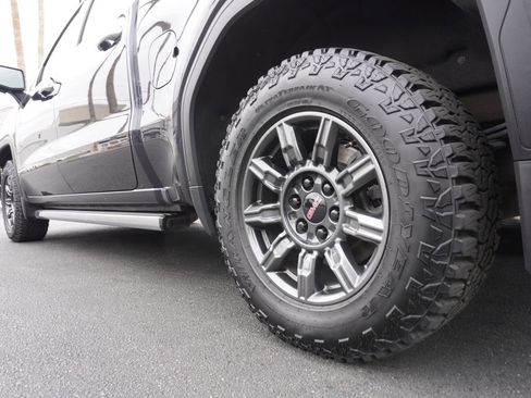 Used 2024 GMC Sierra 1500 Denali image 6