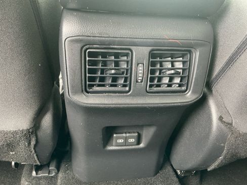 Used 2024 Toyota RAV4 XLE w/ Convenience Package AWD/4WD image 29