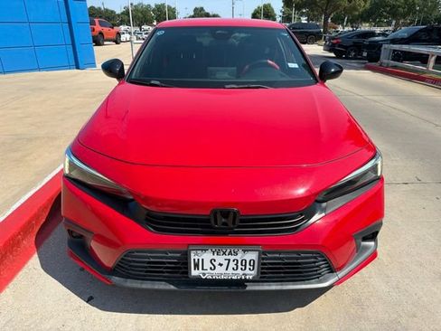 Used 2022 Honda Civic Sport image 2