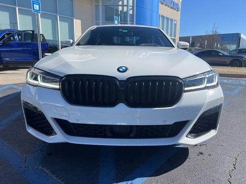 Used 2023 BMW 540i w/ M Sport Package image 3