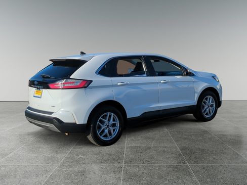Used 2022 Ford Edge SEL AWD/4WD image 5
