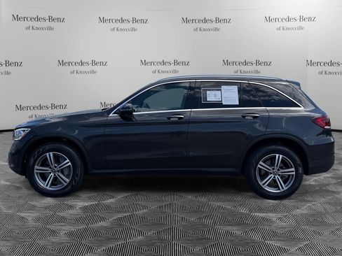 Certified 2022 Mercedes-Benz GLC 300 image 2