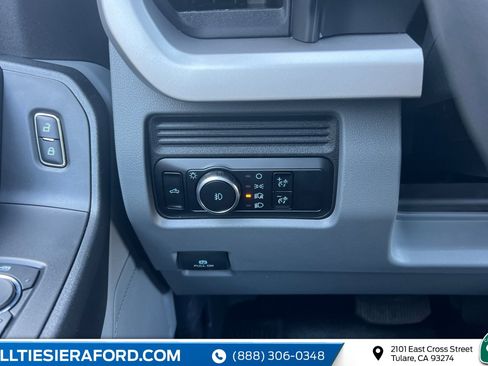 New 2026 Ford F250 XL w/ XL Chrome Package image 24