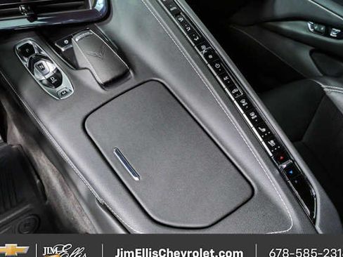 Used 2024 Chevrolet Corvette Stingray Preferred Cpe w/ Stealth Interior Trim Package RWD image 17