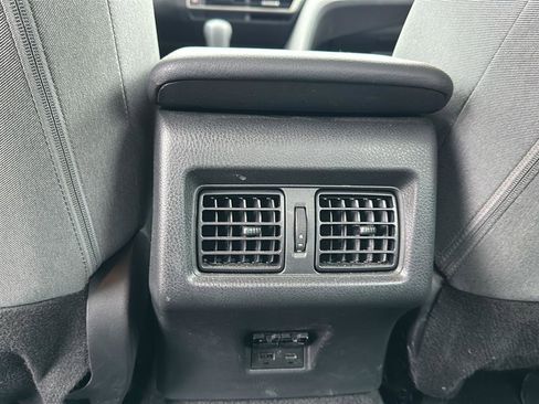 Used 2025 Toyota Camry LE image 22