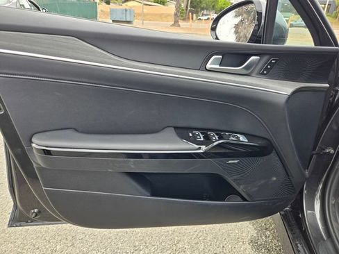 Used 2025 Kia K5 EX FWD image 17
