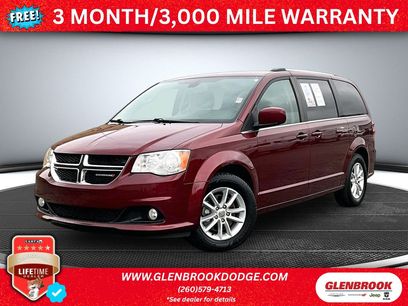 Used 2019 Dodge Grand Caravan SXT w/ Rear Park Assist Package