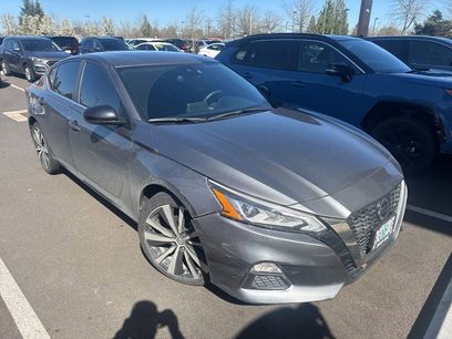 Used 2020 Nissan Altima 2.5 SR w/ Premium Package