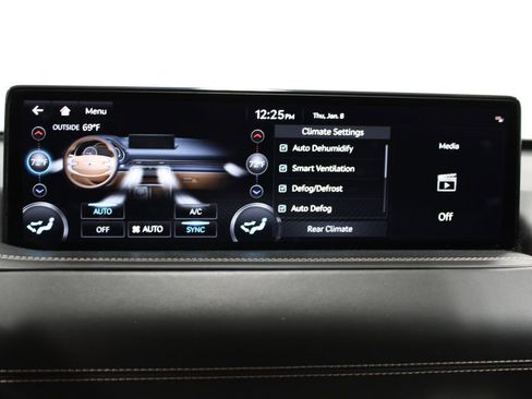 Used 2024 Genesis GV80 2.5T image 34