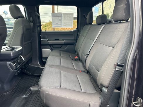 Certified 2022 Ford F150 XLT w/ Equipment Group 302A High image 9