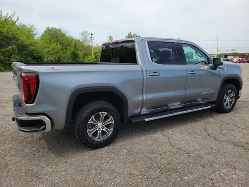 New 2026 GMC Sierra 1500 SLE AWD/4WD image 7