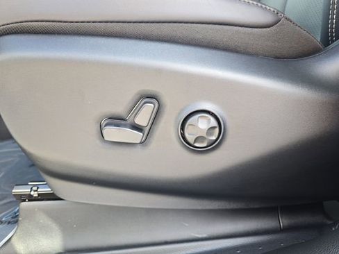 New 2026 Chrysler Voyager LX FWD image 16