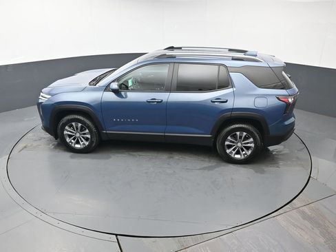 Used 2025 Chevrolet Equinox LT w/ Convenience Package II image 34