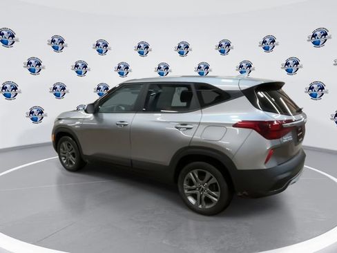 Certified 2023 Kia Seltos LX image 7