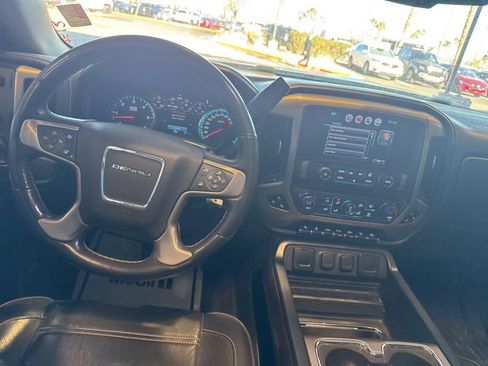Used 2017 GMC Sierra 1500 Denali w/ Denali Ultimate Package image 17