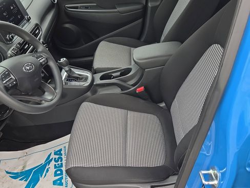 Used 2022 Hyundai Kona SE image 5