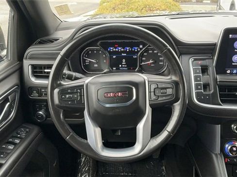 Used 2021 GMC Yukon XL SLT image 25