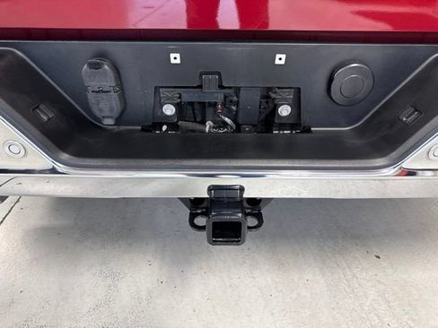 Used 2019 Chevrolet Silverado 1500 LTZ AWD/4WD image 13