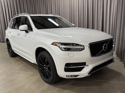 Used 2016 Volvo XC90 T6 Momentum w/ Momentum Plus Package