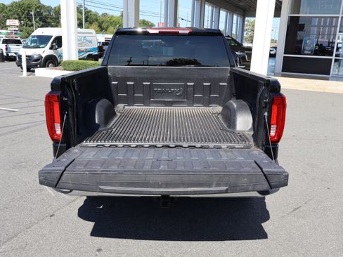Used 2025 GMC Sierra 1500 SLT AWD/4WD image 12