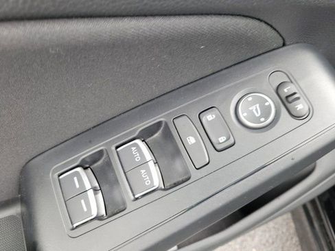 Used 2025 Honda Civic LX image 16