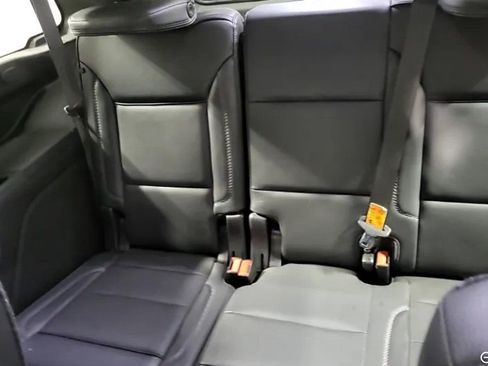 Used 2021 GMC Yukon Denali w/ LPO, Illumination Package RWD image 10