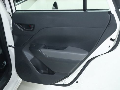 Certified 2025 Subaru Impreza 2.0i image 29