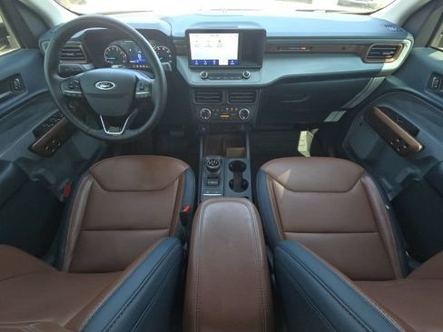 Used 2023 Ford Maverick Lariat w/ Lariat Luxury Package AWD/4WD image 35