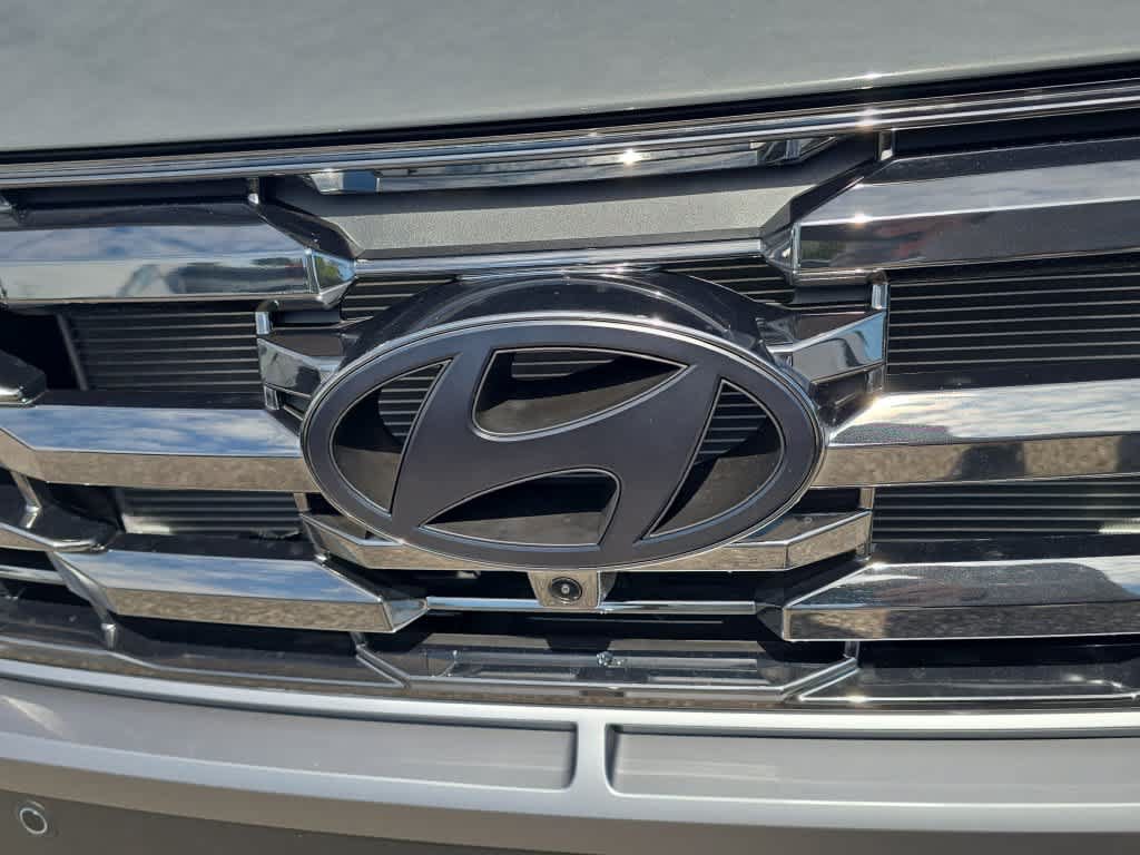 New 2026 Hyundai Tucson Limited w/ Tow & Go Package FWD image 12