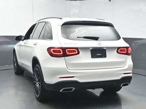 Used 2021 Mercedes-Benz GLC 300 w/ AMG Line image 7